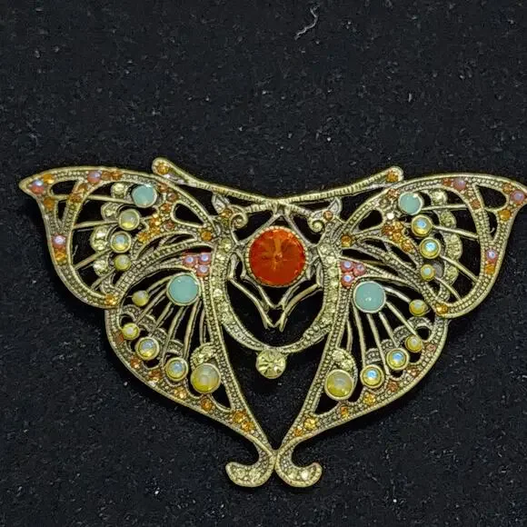 Austrian Crystal Filigree Butterfly Brooch GoldTone Multi Color Crystals Vintage - Picture 4 of 11